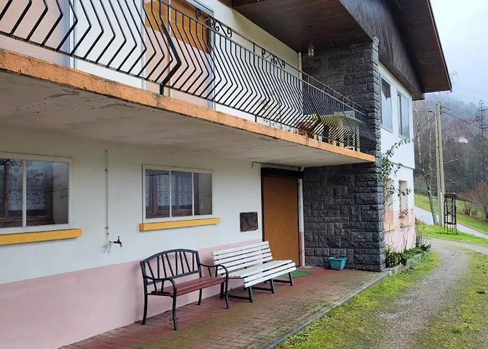 Maison De La Colline De Pam